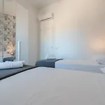 Livia - Isulatravel Βίλα Fontane Bianche