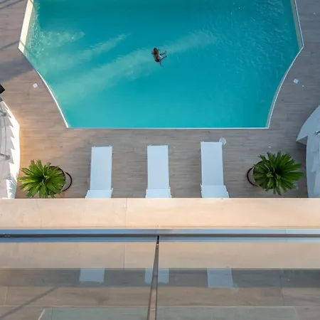 Livia - Isulatravel Villa
